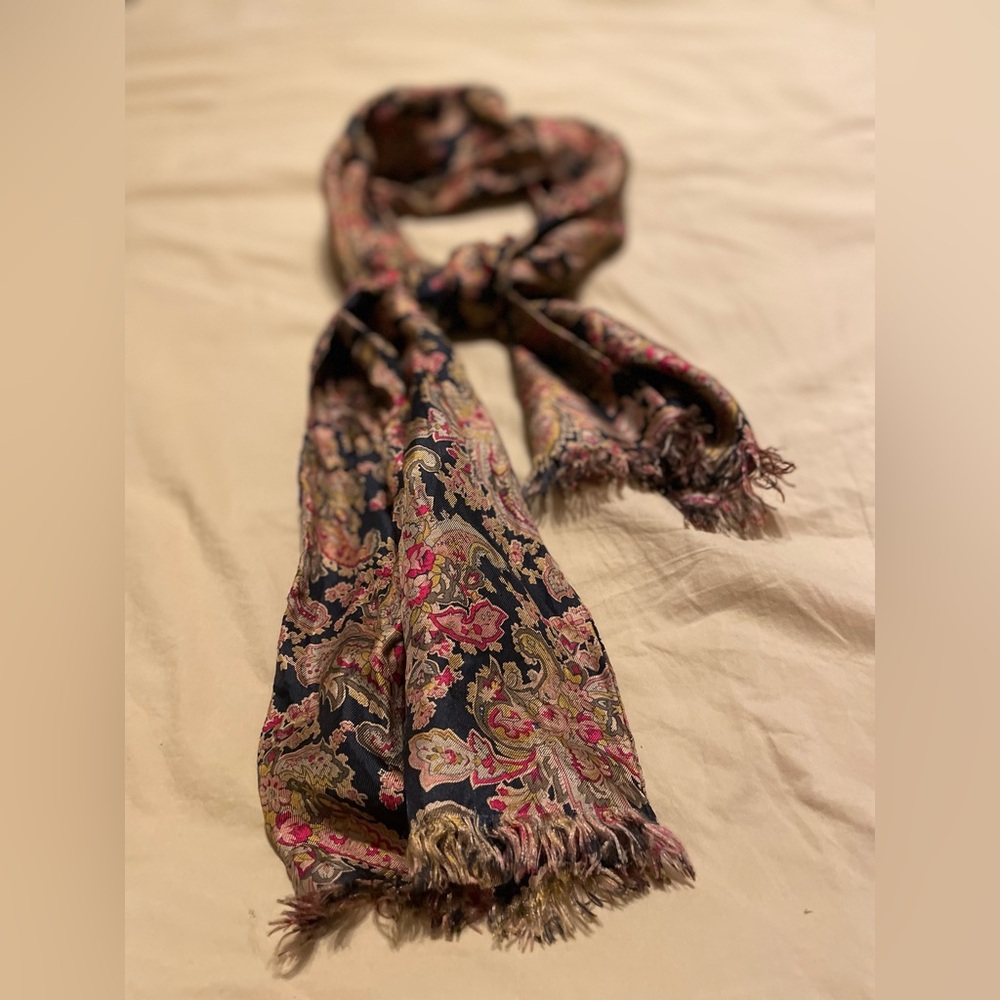 Ralph Lauren Elegant Black and Brown Scarf